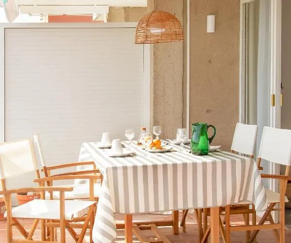 Precioso En Platja D'aro, Costa Brava. Платжа-д'Ару